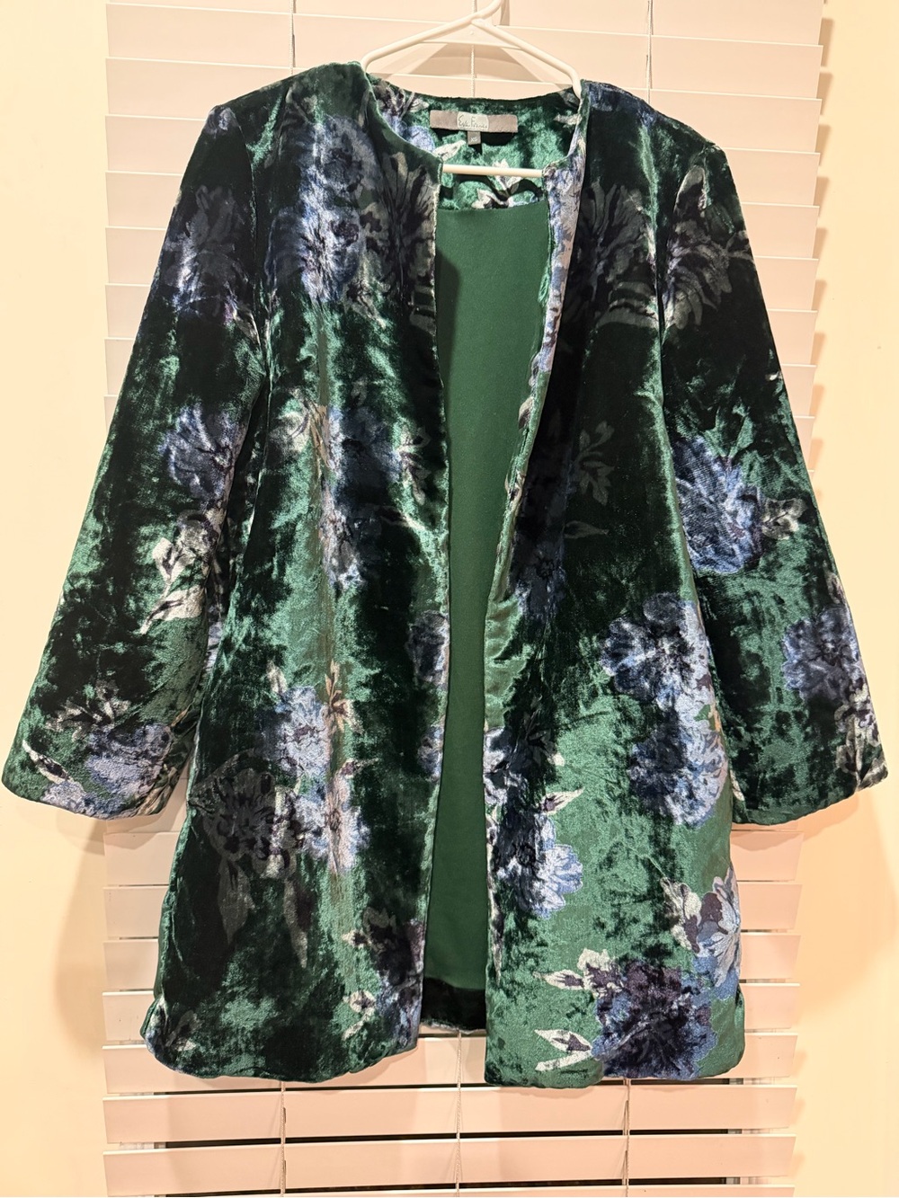 Anthropologie Eva Franco Green Velvet Bloom Floral Car Coat